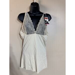 NWTS BODY BEAUTIFUL SHAPING CAMISOLE CAMI LACE TOP SIZE 1X BEIGE RETAIL $42